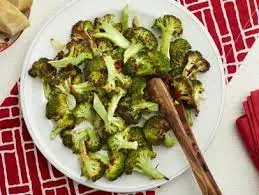 139. Fried broccoli & minced garlic (scalded)