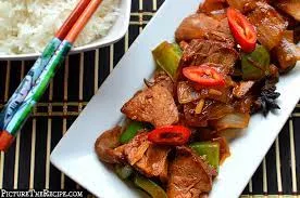 70. Sauteed sliced pork with chili & pepper