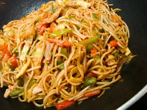 Hot & Spicy Noodles With Vegetables