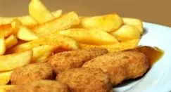Chicken Nuggets With Fries (6 Pieces)